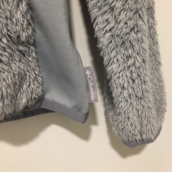 COLUMBIA Fuzzy Long Fleece / Fur Jacket: Full Zip, Cozy & Warm, Gray, Small - Picture 3 of 6